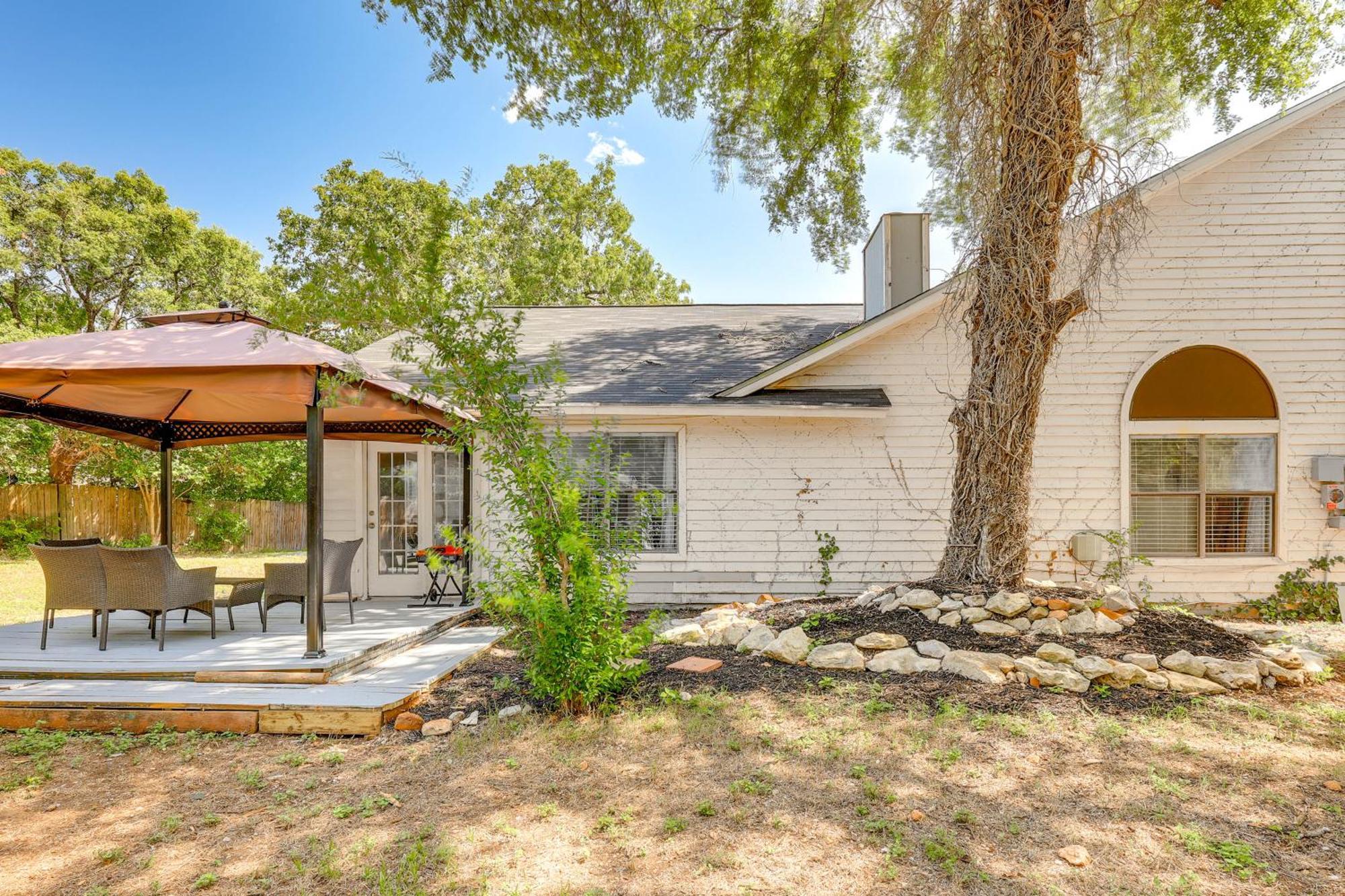 Spacious San Antonio Home Google Fiber, Game Room 外观 照片